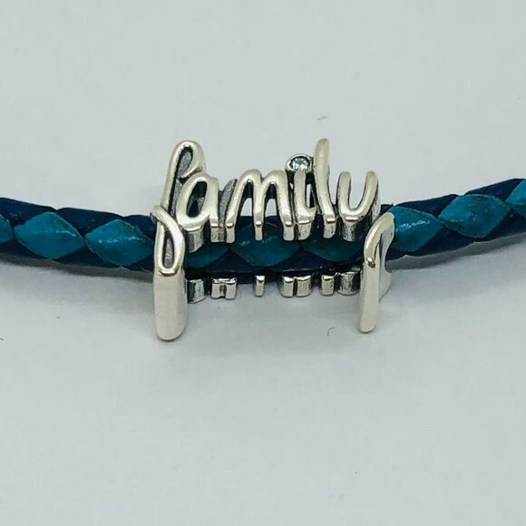 ✨✨Pandora Handwritten Family Charm Sterling silver - Picture 4 of 5